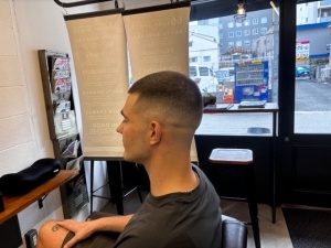 バズカット　フェード　クフィアメンズヘアカンポ　なんば　浪速区　南海難波　日本橋　恵美須町　バーバー　理容室